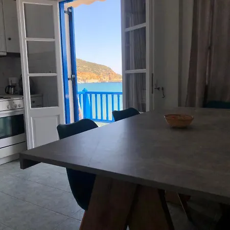 Petradi Sifnos 3* Platis Gialos (Sifnos)
